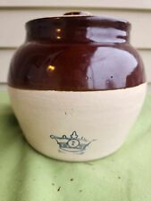 2 Qt. Stoneware Bean Pot by Robinson Ransbottom Pottery Co. of Roseville, Ohio. picture