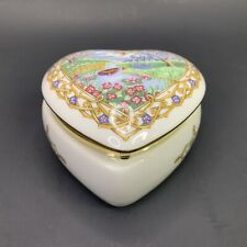 Valentine Serenades THE WAY WE WERE 1991 Heritage House Porcelain Music Box picture