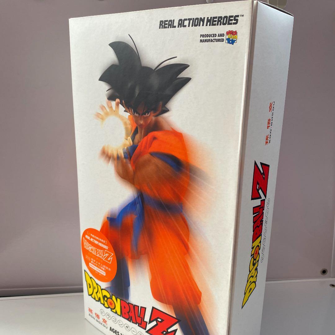 Real Action Heroes Dragon Ball Z Son Goku Figure 1/6 Scale Limited From Japan