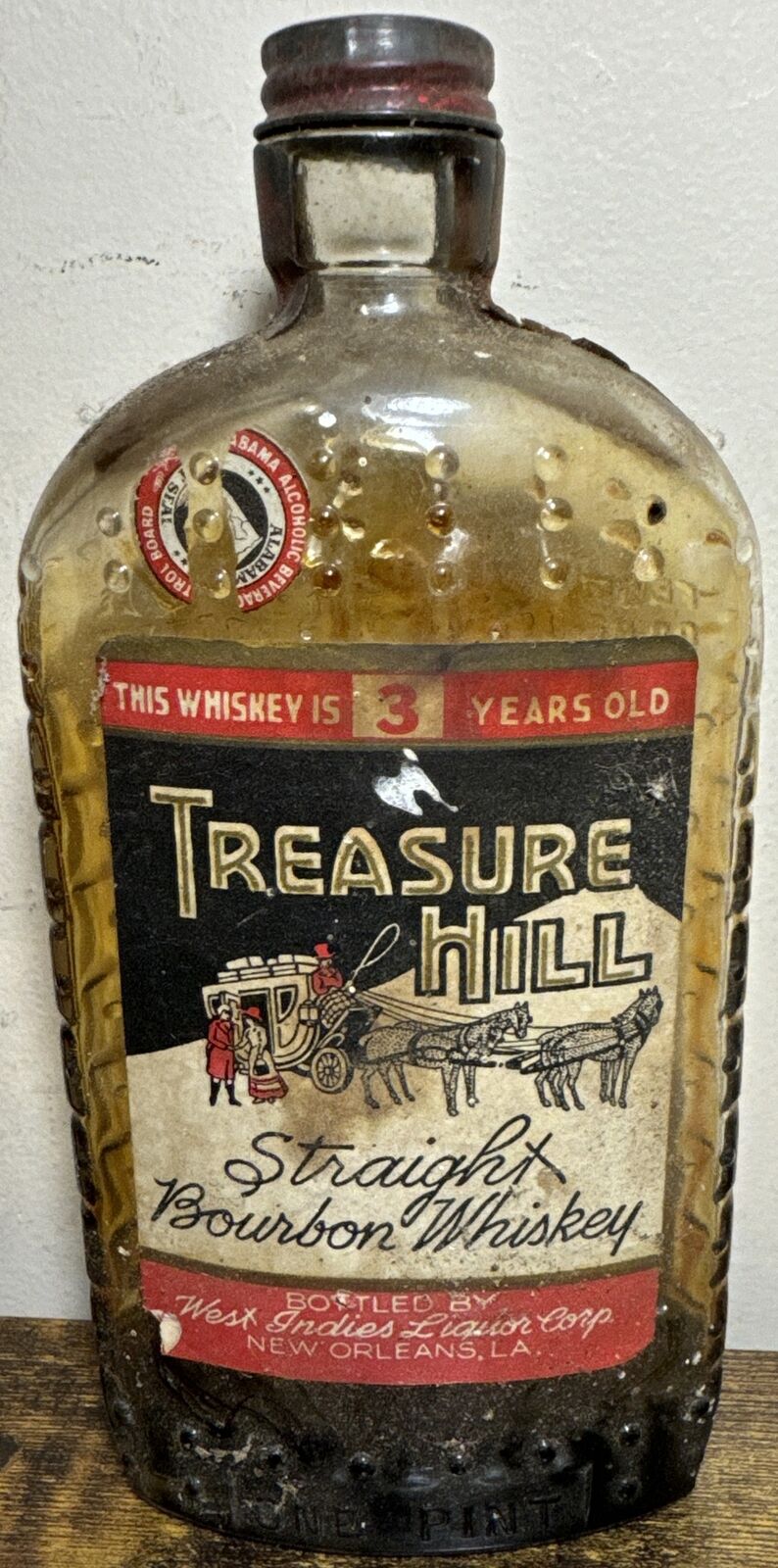 Treasure Hill 1 Pint Whiskey Bottle~Antique~Empty~Aged 3 Years ☠️