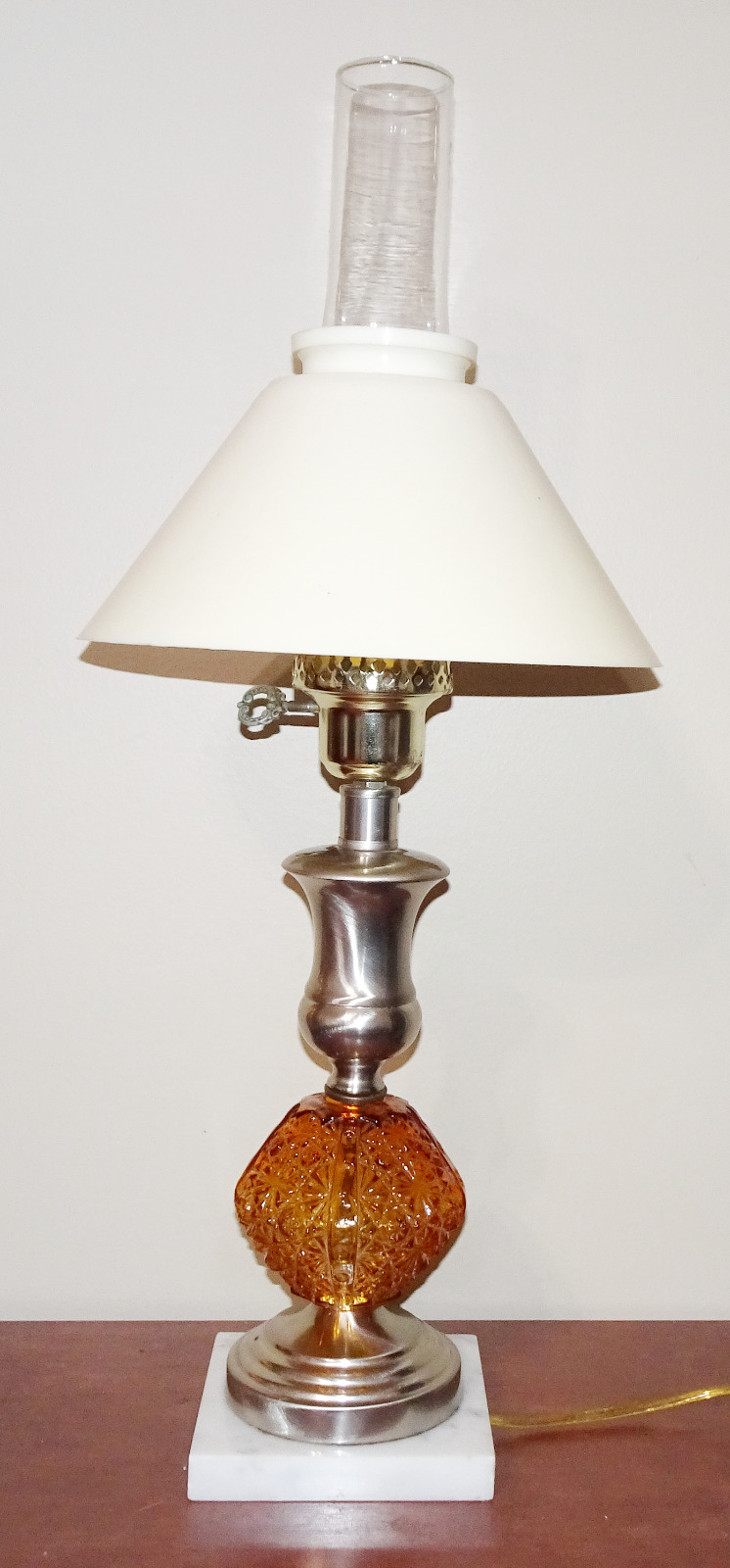VINTAGE MID CENTURY ITALIAN AMBER GLASS & MARBLE BASE LAMP BRUSHED NICKEL