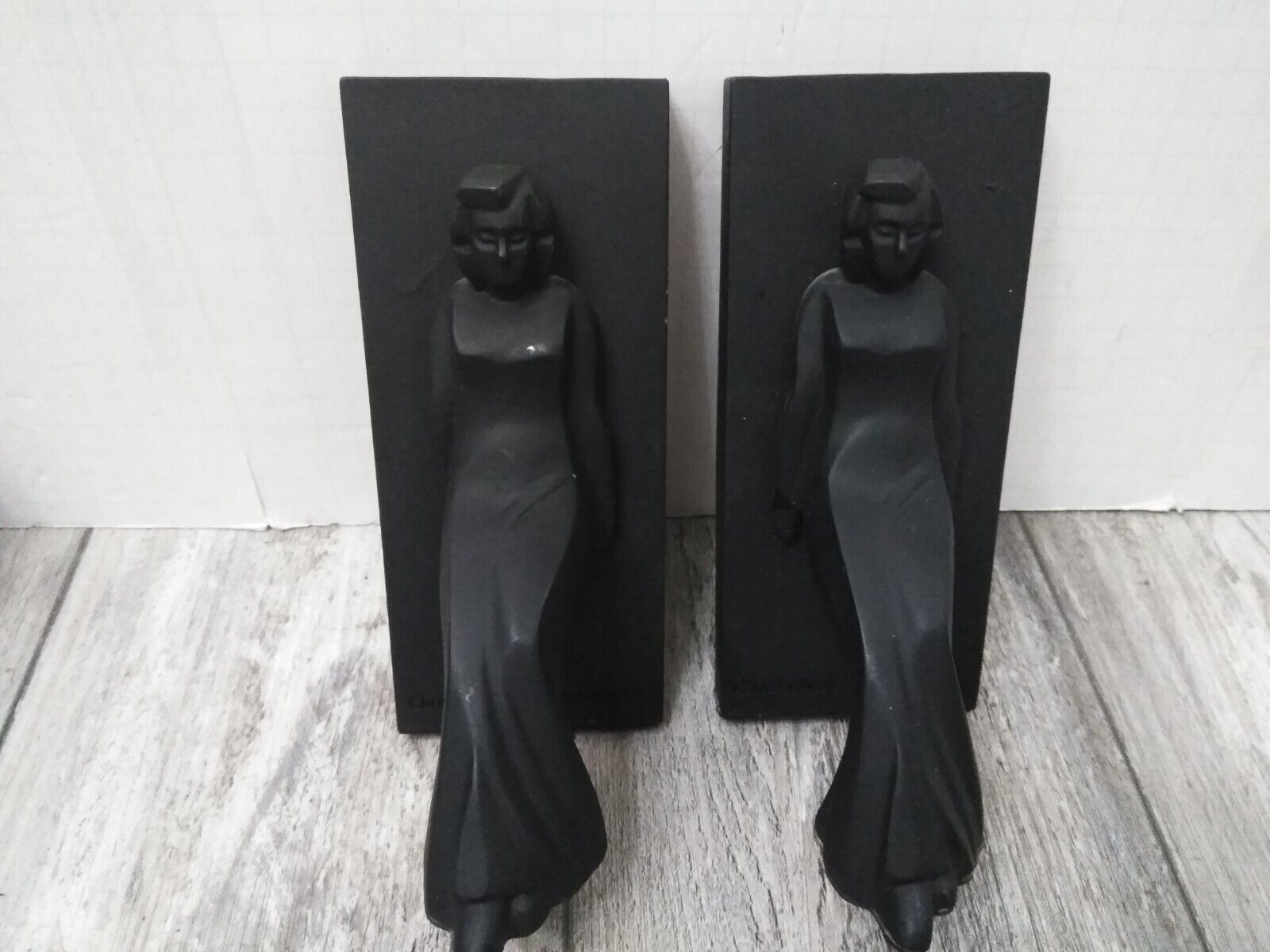 Bookends Chris Collicott for Kikkerland Leaning Women ( PAIR)