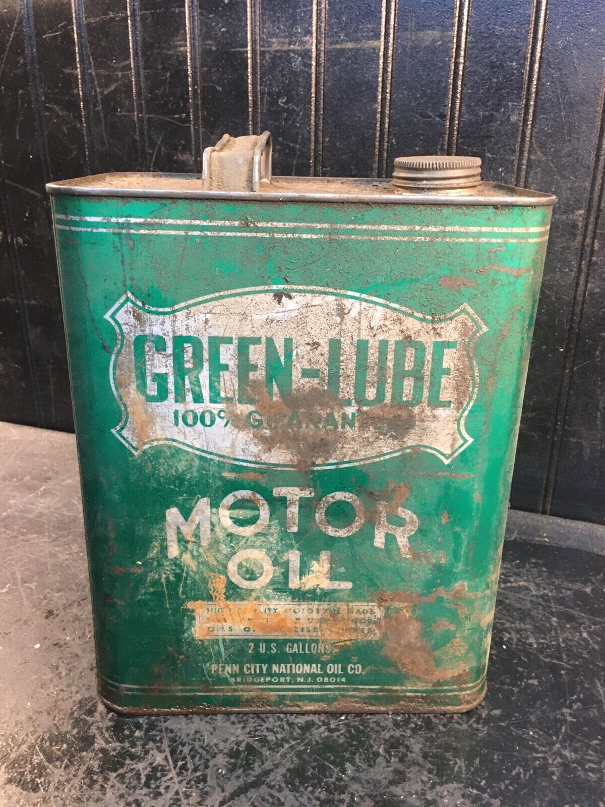 Vintage Green Lube 2 Gallon Metal  Motor Oil Can Gas Garage Art