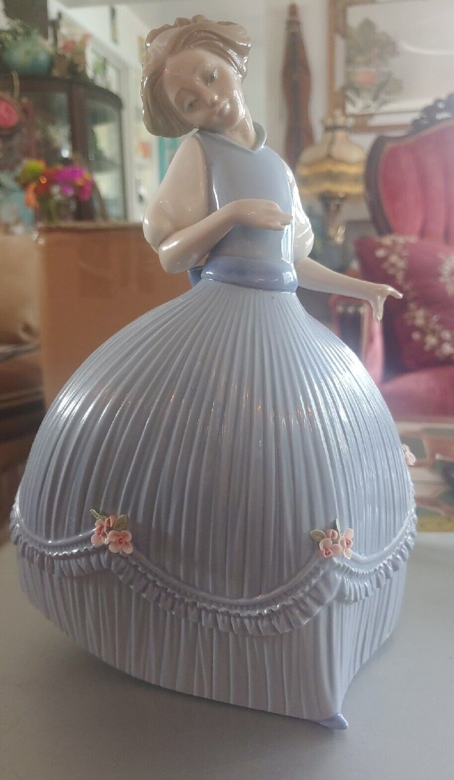 Vintage Lladro Daisa 1981 Girl With Blue Dress
