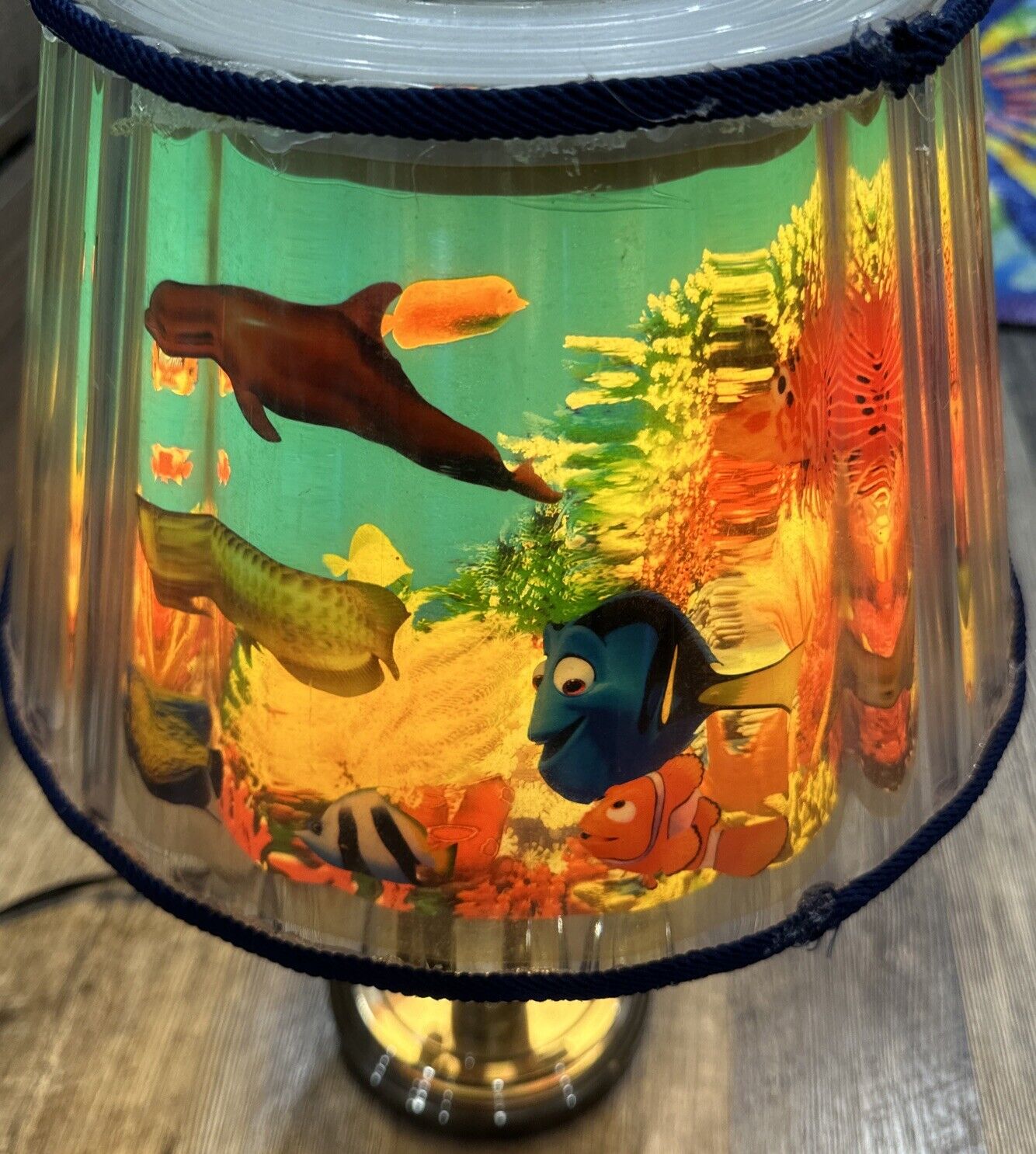 Kitsch Rotating Aquarium Fish Lamp Nemo