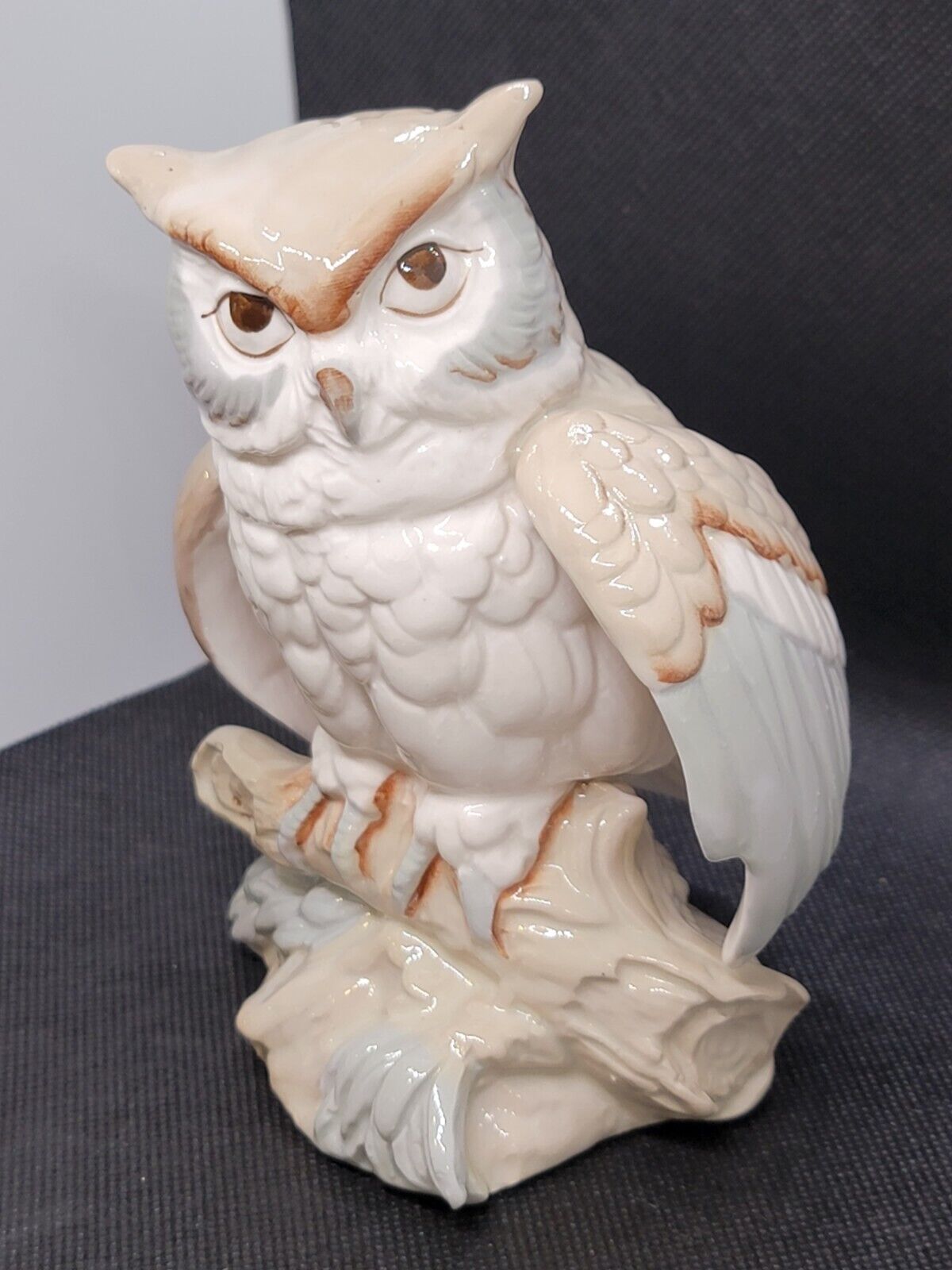 Vintage ALDON Accessories 1974 NYC Owl Porcelain Bird Figurine
