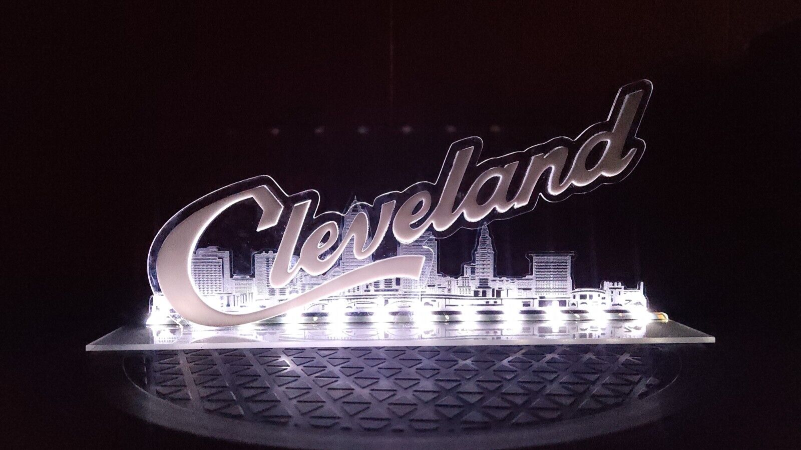 3D Cleveland Script Sign - Cleveland City Skyline