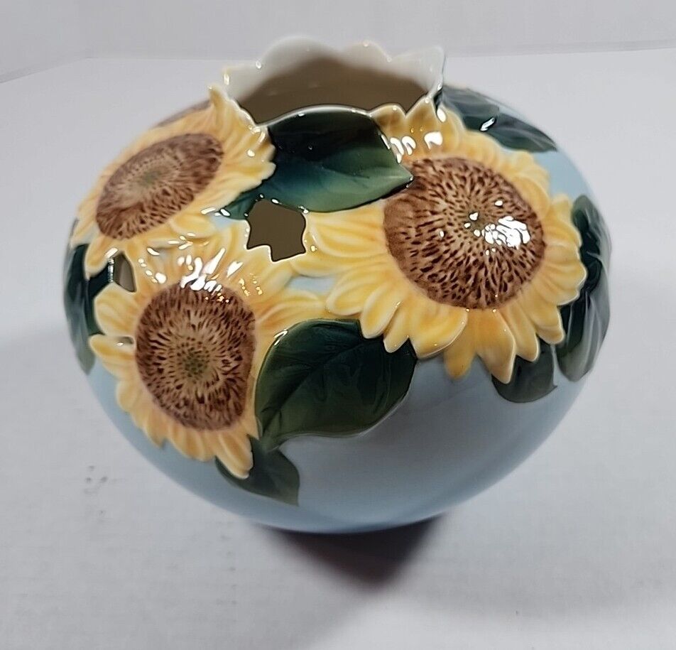 Franz Porcelain Sunflower Art Vase  XP1885 2001 New without Box