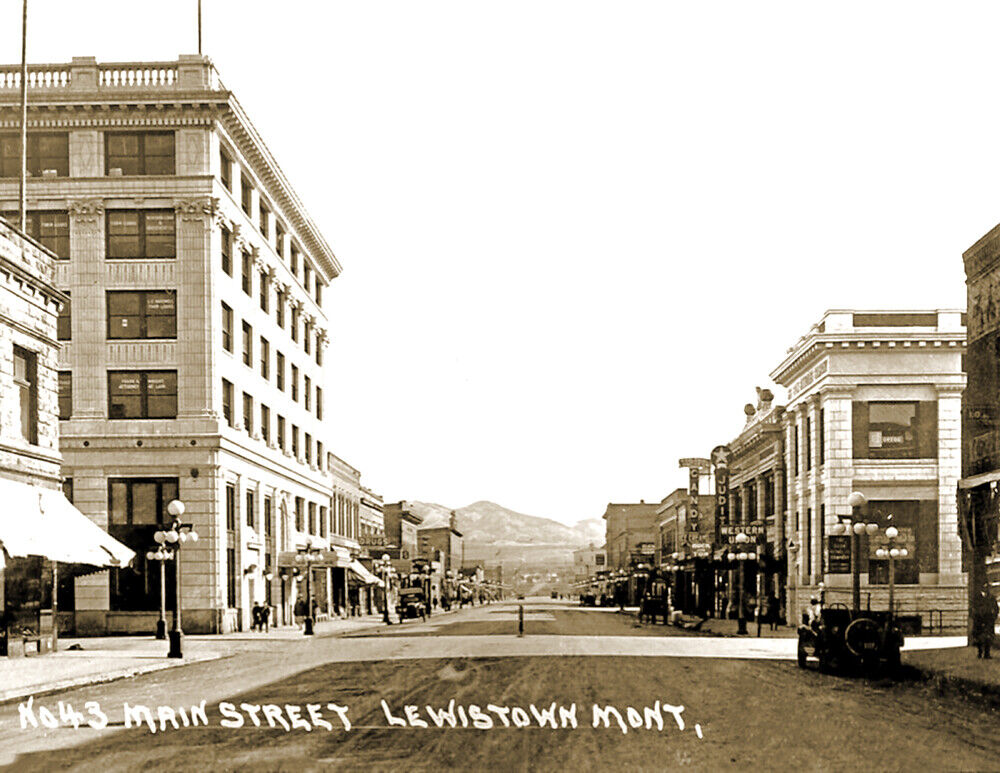 1917-1919 Corner of Main & 3rd  Lewistown, MT Vintage Photo 8.5\