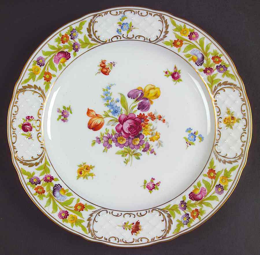 Schumann - Bavaria Empress Dresden Flowers Dinner Plate 5979324