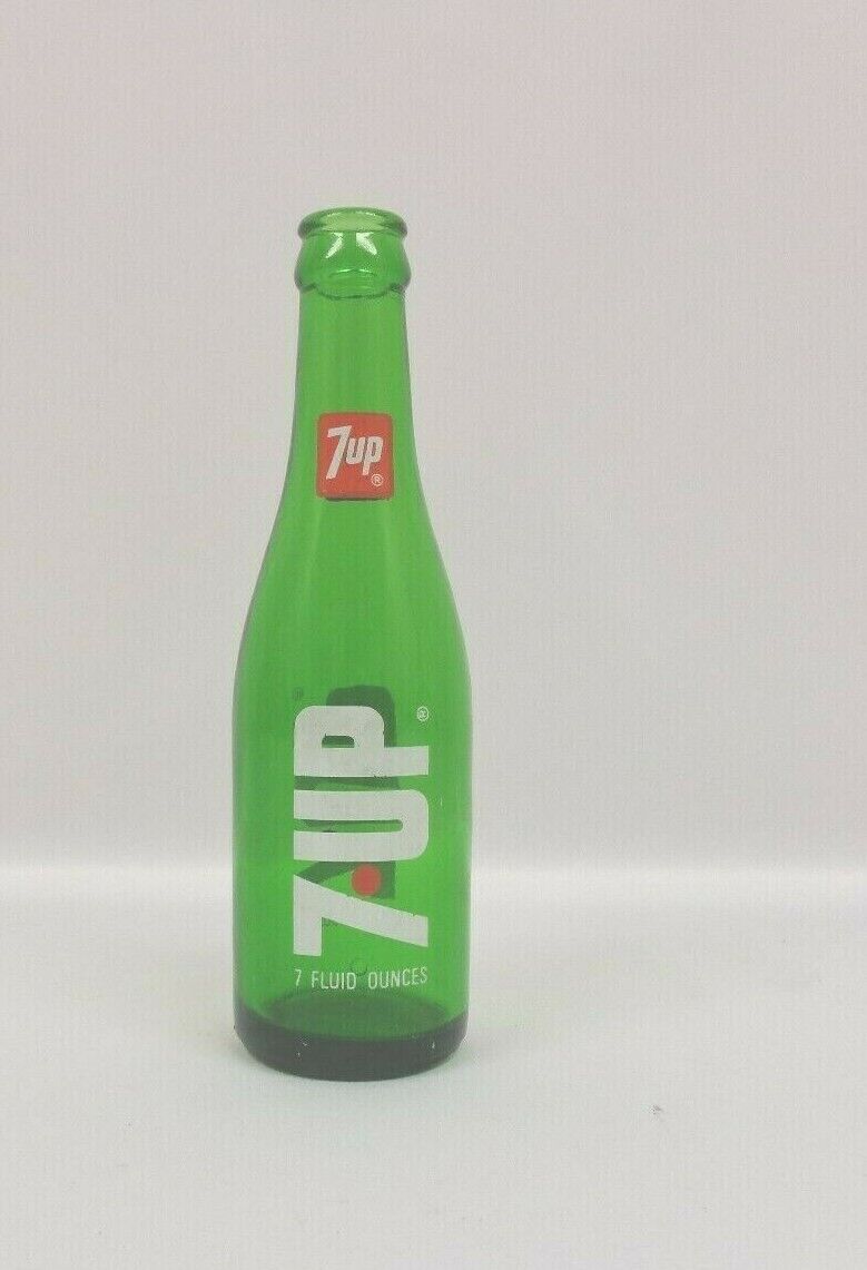Vintage 7 Up Green Soda Pop Glass Bottle 7 Fluid Ounce SEVEN-UP #4864