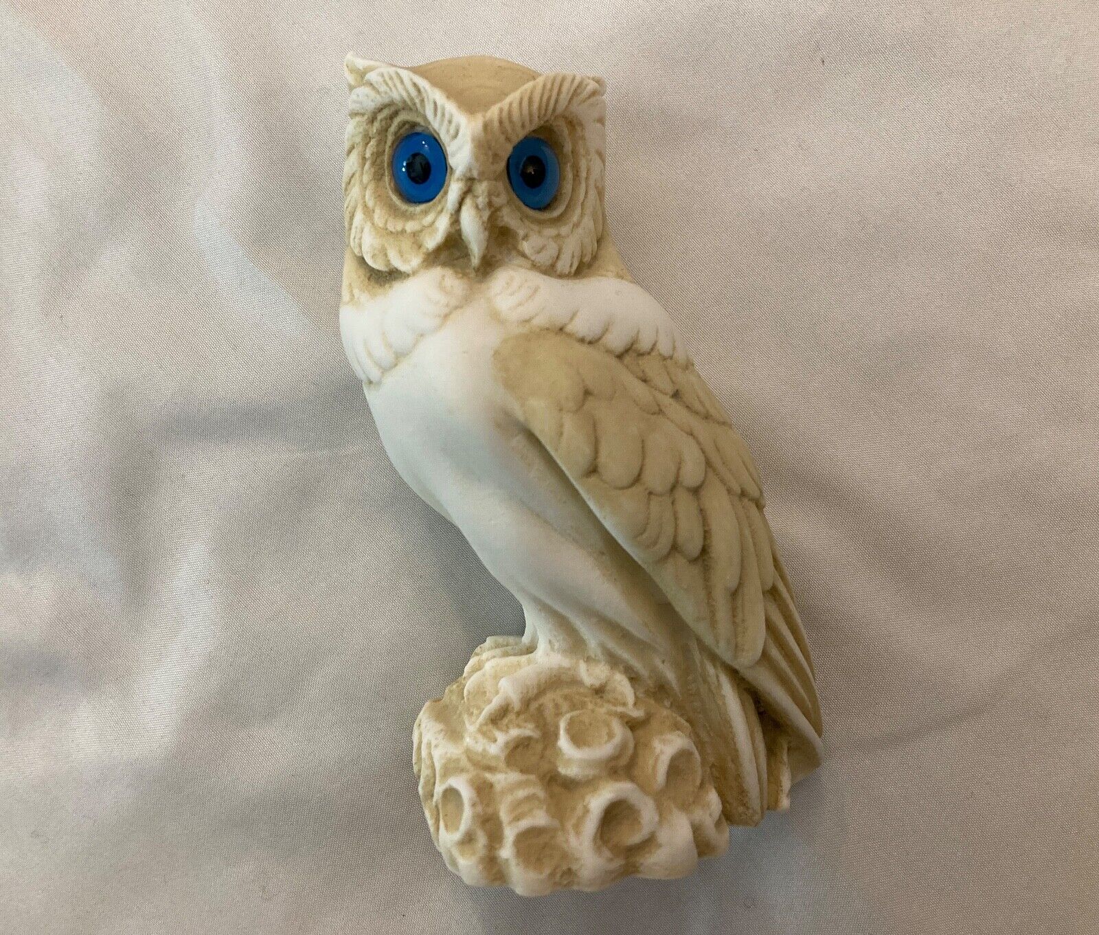 Alabaster Owl sculpture statue, Ancient Greek symbol of knowledge and wisdom