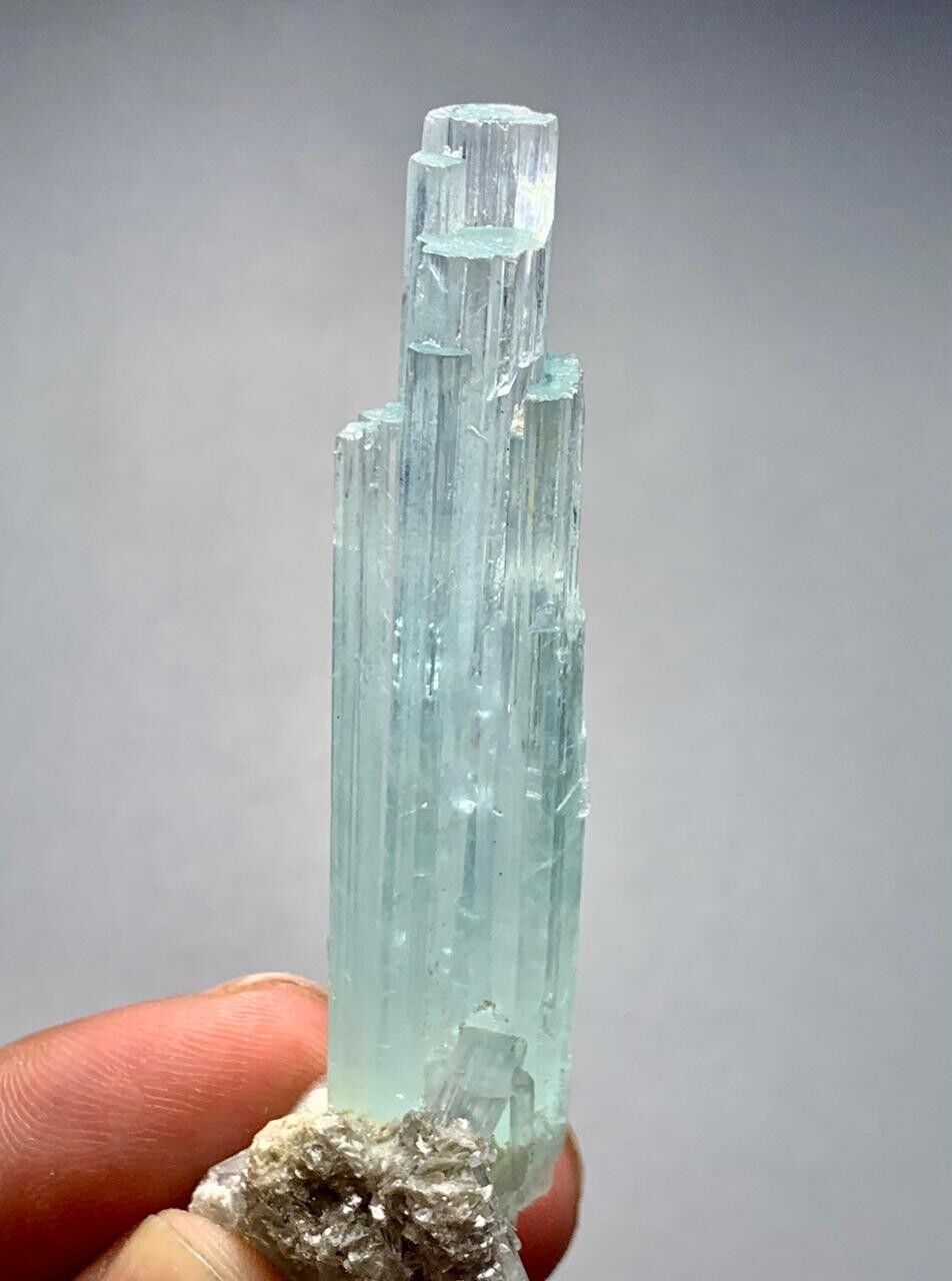 109 Cts Terminated Aquamarine Crystals Bunch from Skardu Pakistan