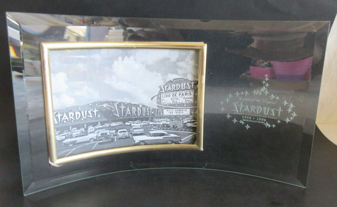 BOYD GAMING COMMEMORTIVE STARDUST GLASS DISPLAY 1958-2006
