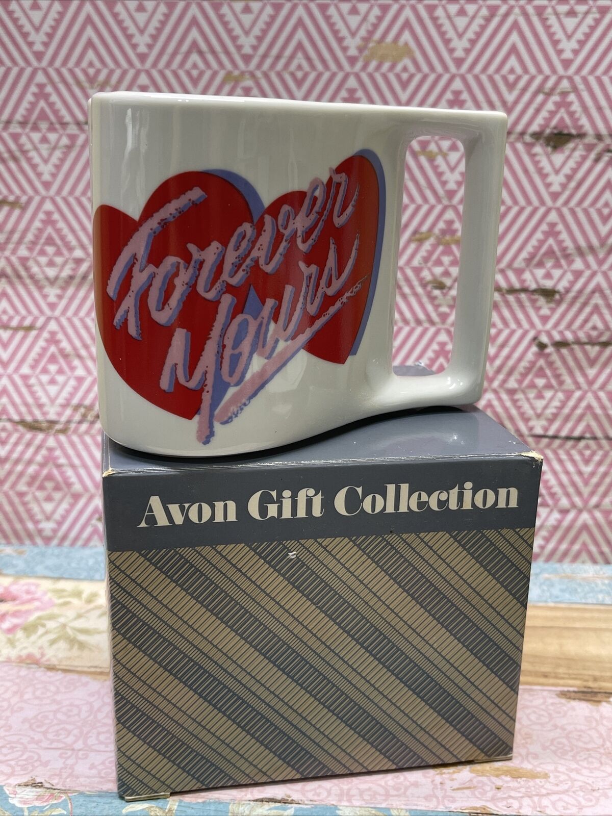 Avon Gift Collection Here\'s My Heart Shaped Mug Vintage NIB New in Original Box