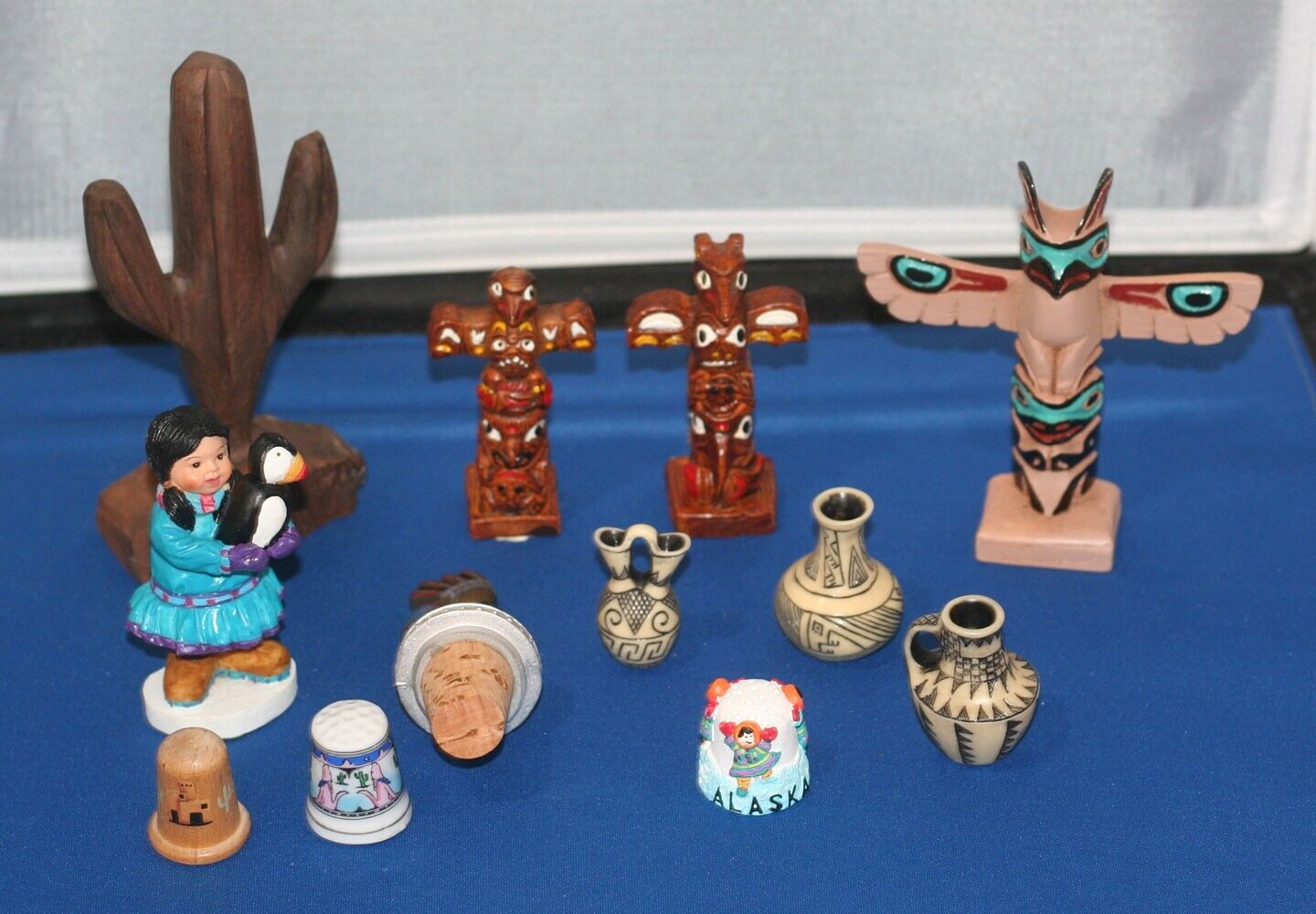Native American Indian - Mini Totem Pole - Wood Cactus - Statue - Thimbles +More