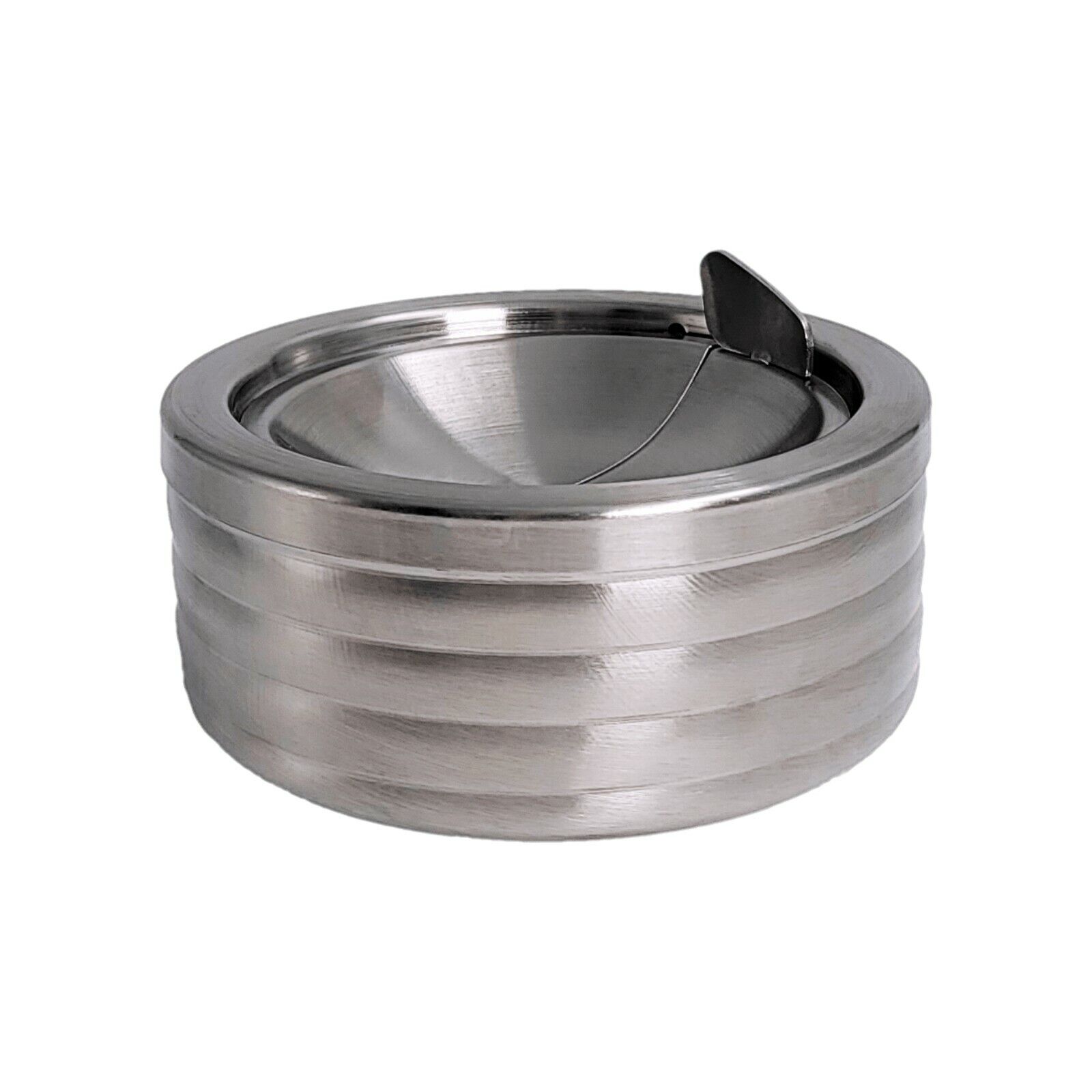 Grooved Silver Smokeless Classic Metal Ashtray with a Lid for Cigarettes