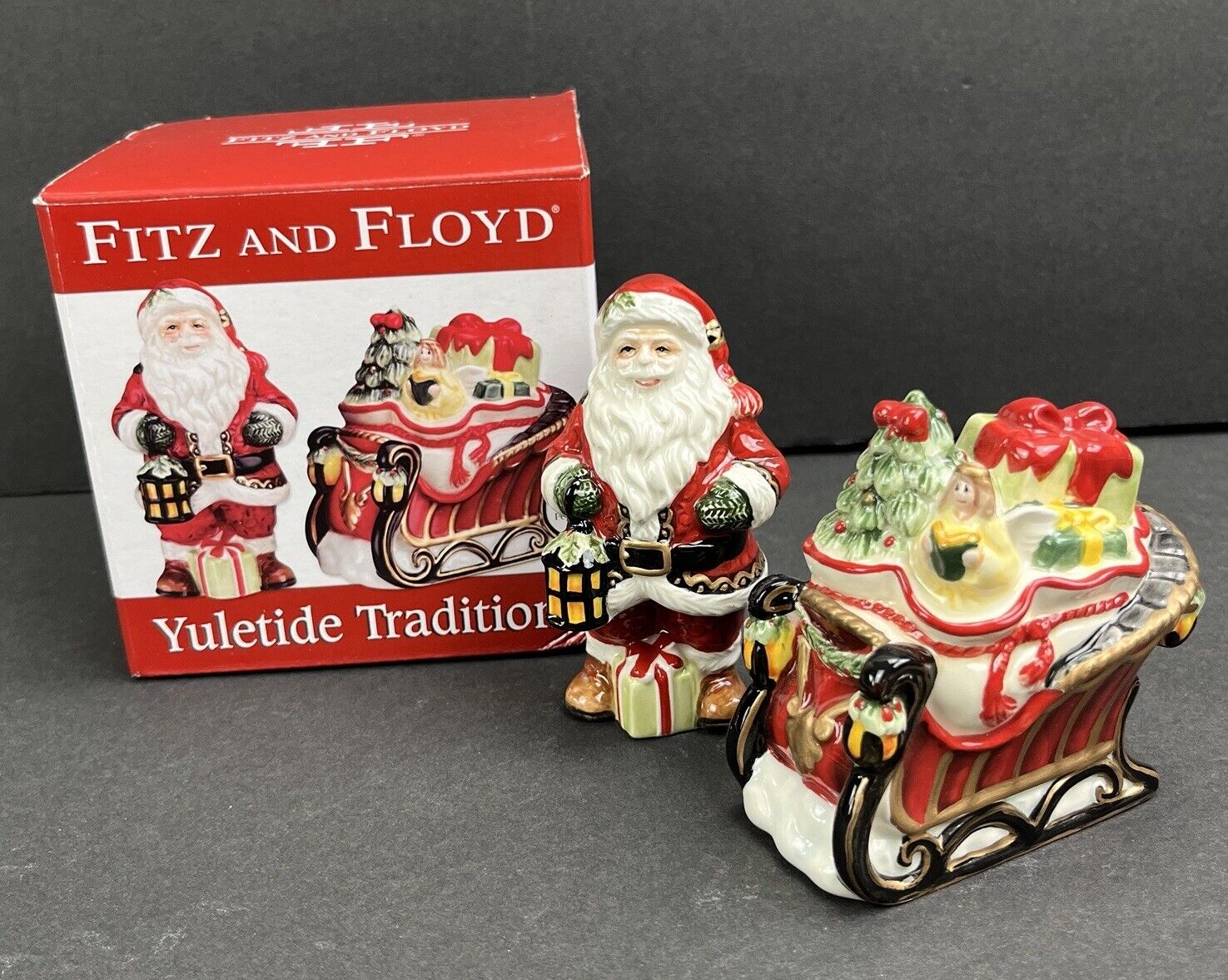 Fitz and Floyd Christmas Santa Reindeer Salt Pepper Shakers Yuletide Traditions