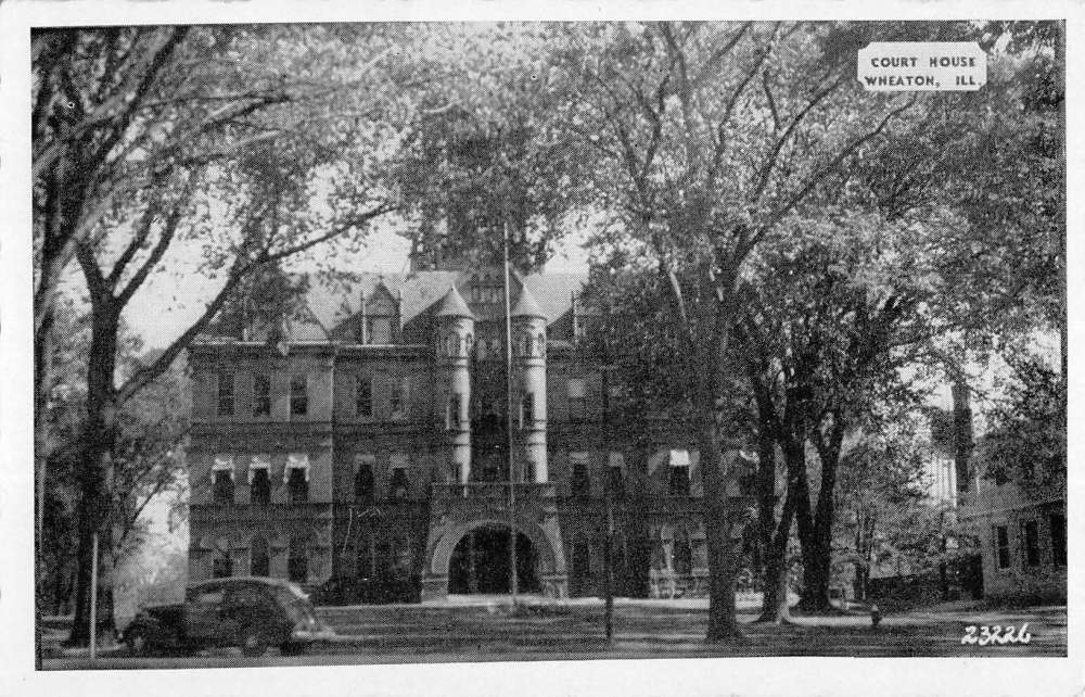 Wheaton Illinois Court House Street View Antique Postcard K55452