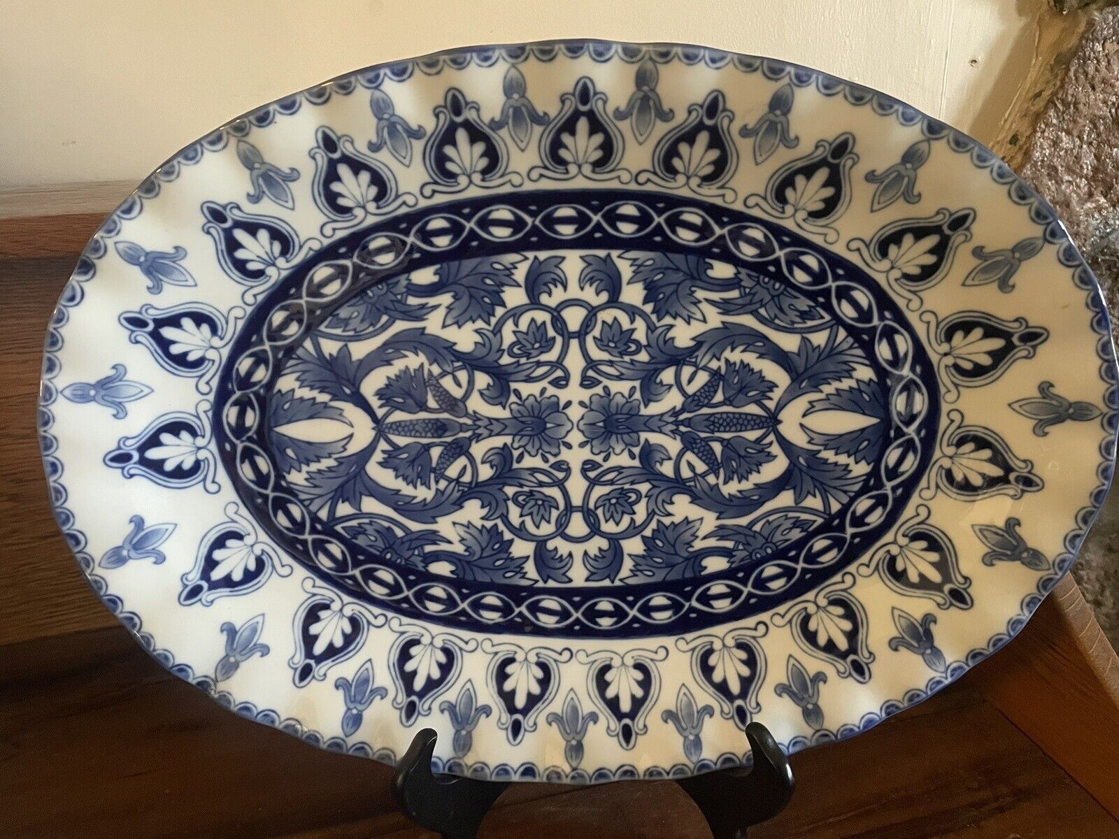 The Bombay Company Large Oval Blue and White Vintage Chinoiserie Platter
