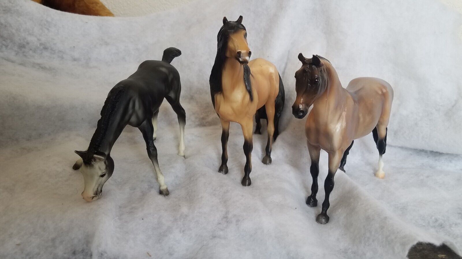 3 Breyer Horses Blond/Brn/ Black