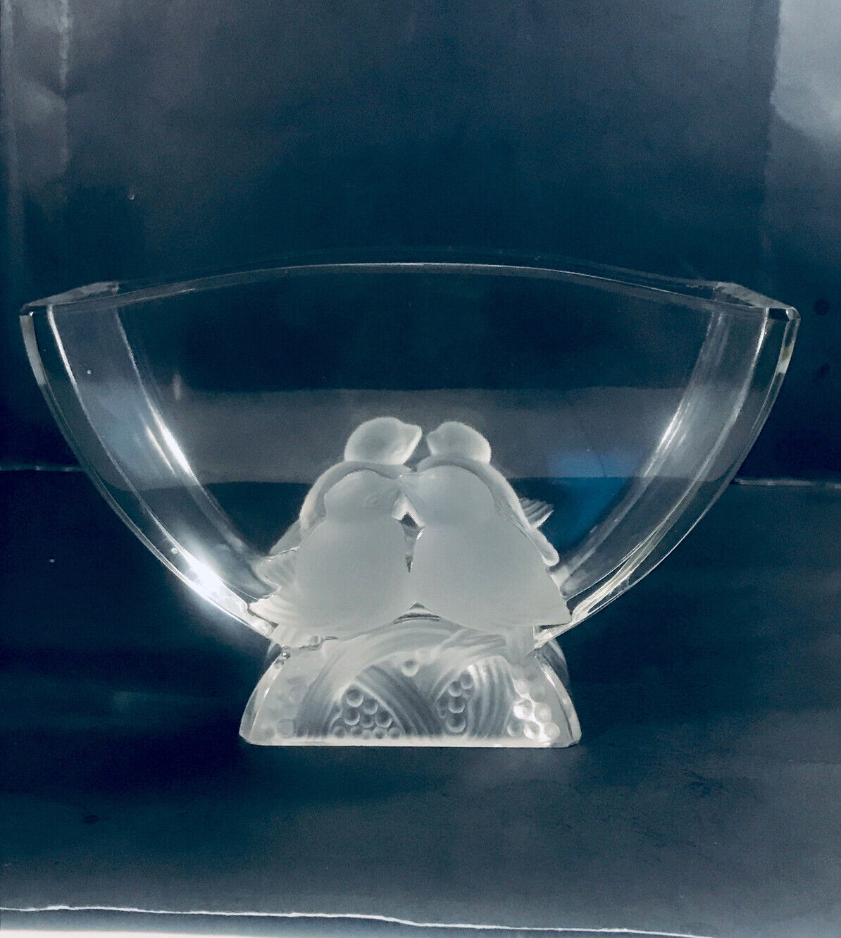 Vintage Verliz Love Birds Doves Frosted Crystal Glass Vase Bowl