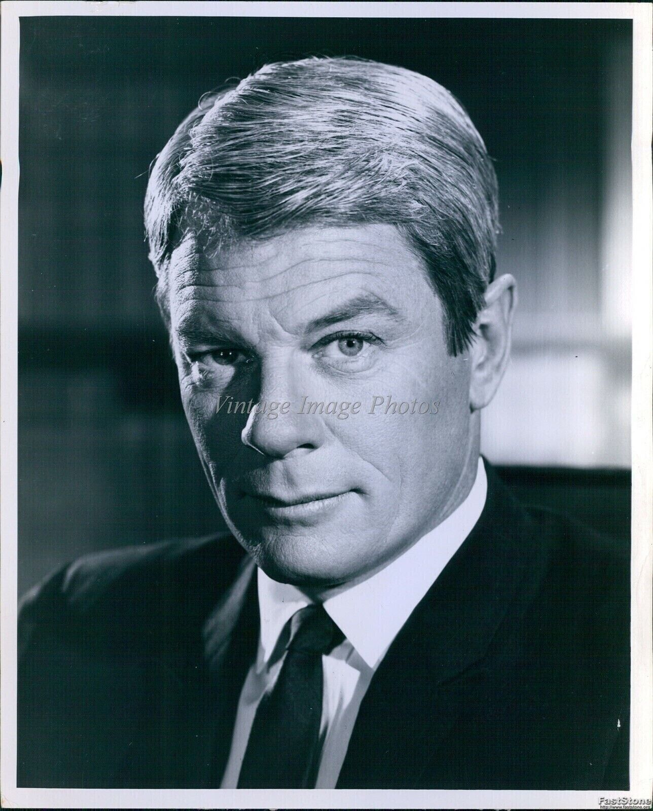 1967 Star Of Series Mission: Impossible Actor Peter Graves Tv 8X10 Vintage Photo