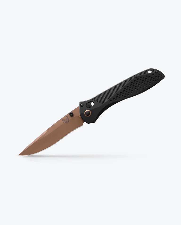Benchmade Knife Seven-Ten 710FE-2401 FDE Magnacut Steel 1/2500 Pocket Knives