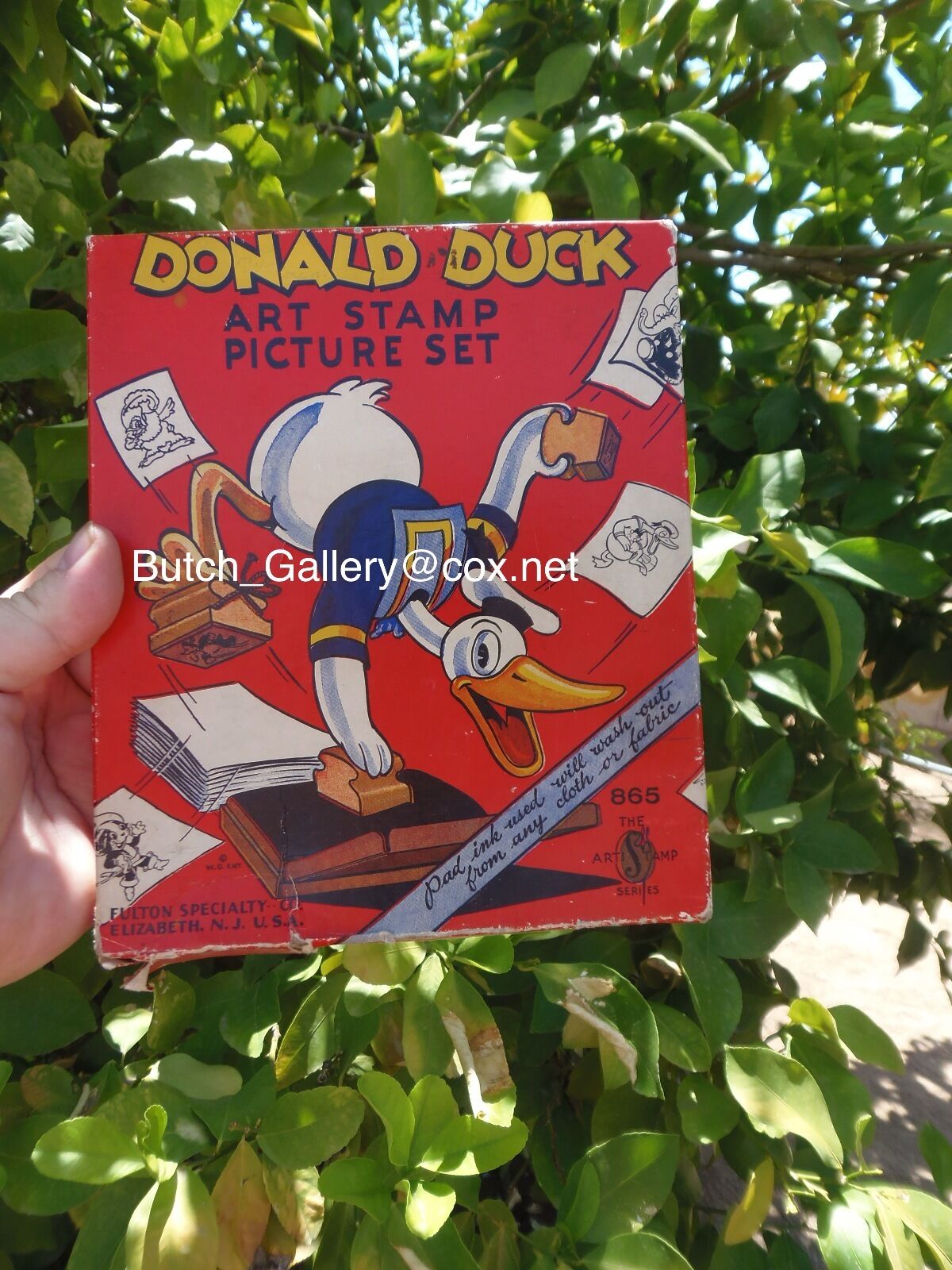 DONALD DUCK 1930s STAMP PICTURE SET IN BOX WALT DISNEY WDE