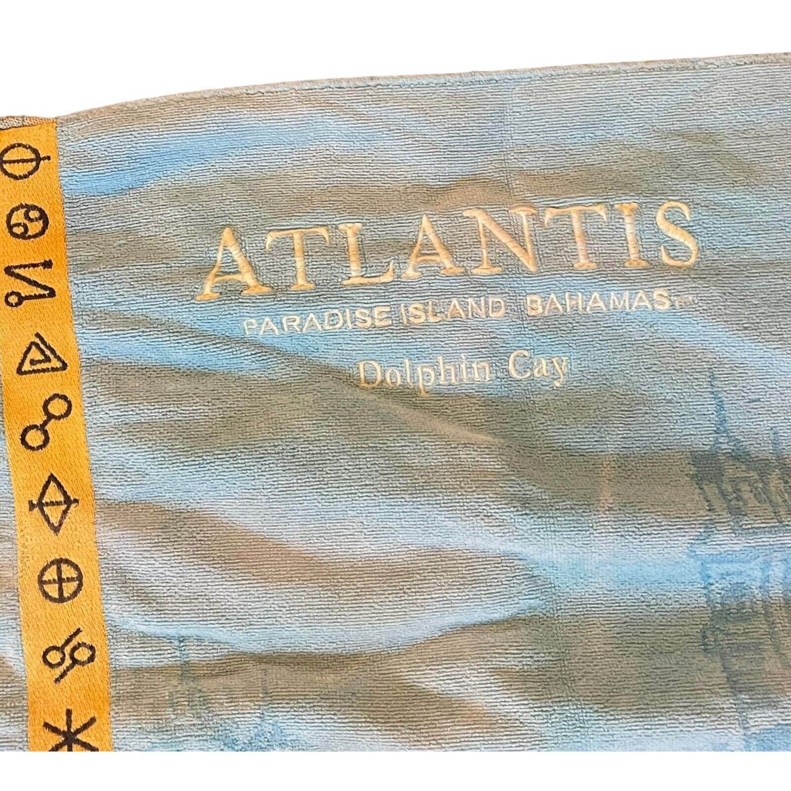 Atlantis Paradise Island Bahamas Dolphin Cay Souvenir LARGE Beach Towel 34x62