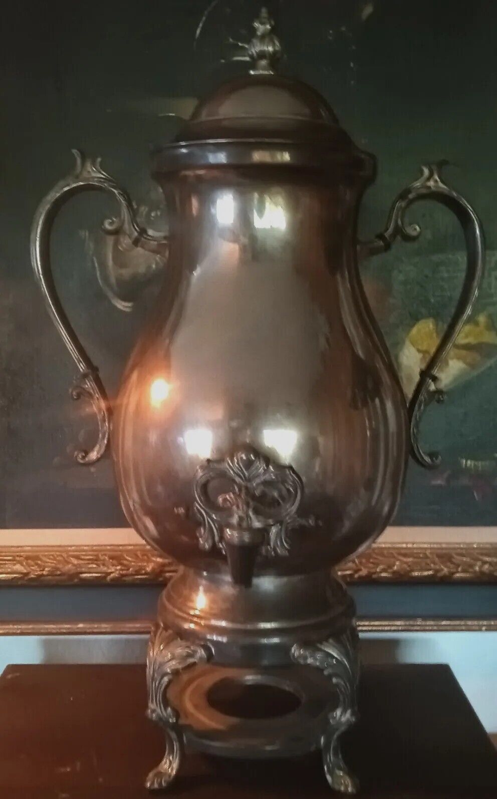 Vintage Silver plated Coffee Tea Urn Decanter Server Samovar Made in Indonesia. 
