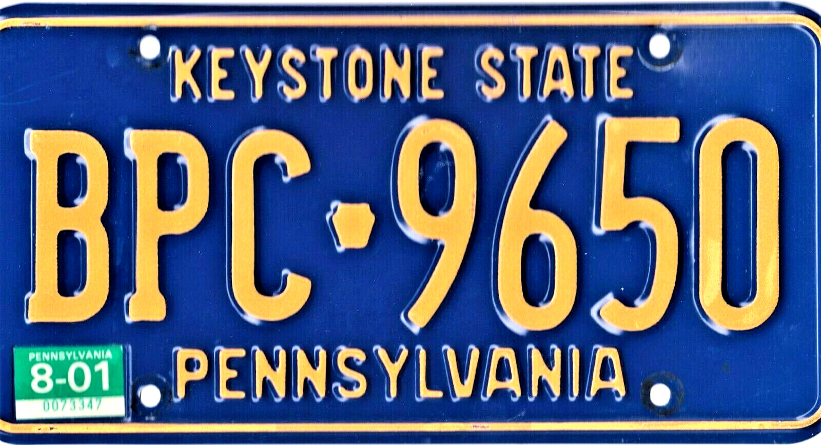 2001 PENNSYLVANIA LICENSE PLATE - YELLOW LETTERING ON BLUE with AUG 2001 STICKER