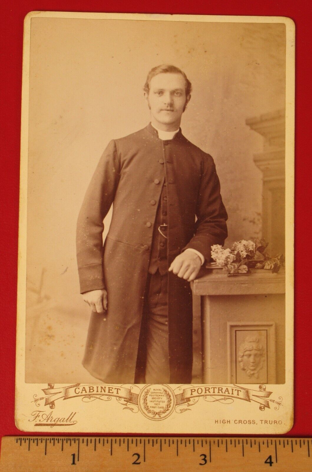 ORIGINAL ANTIQUE CABINET CARD PHOTOGRAPH OF PRIEST PASTOR CHARLES RICKARD RARE 