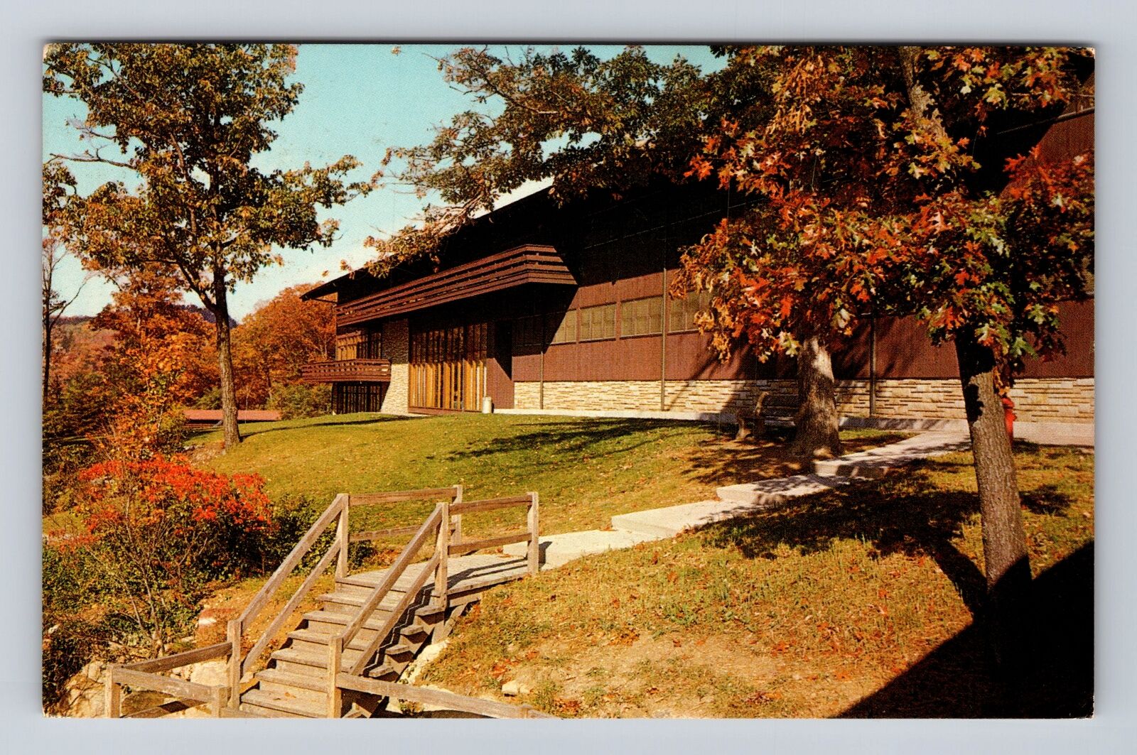 Morgantown WV-West Virginia, Mont Chateau Lodge, Advertisement Vintage Postcard