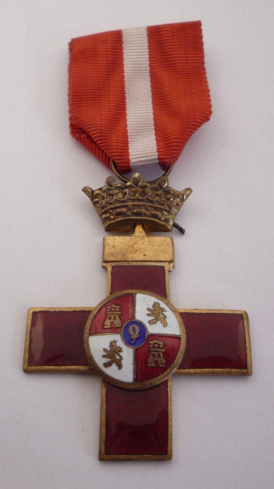 SPAIN / SPANISH ORDER OF MILITARY MERIT MEDAL WITH RED DISTINCTION