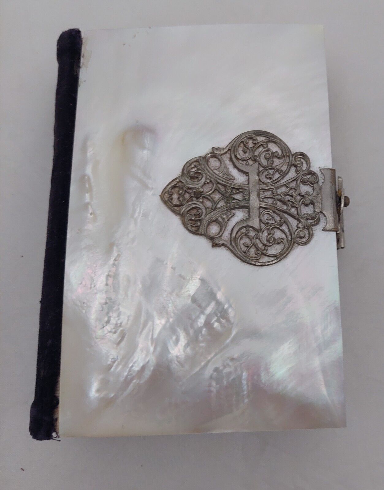 FRENCH MOTHER OF PEARL MISSAL 19 th