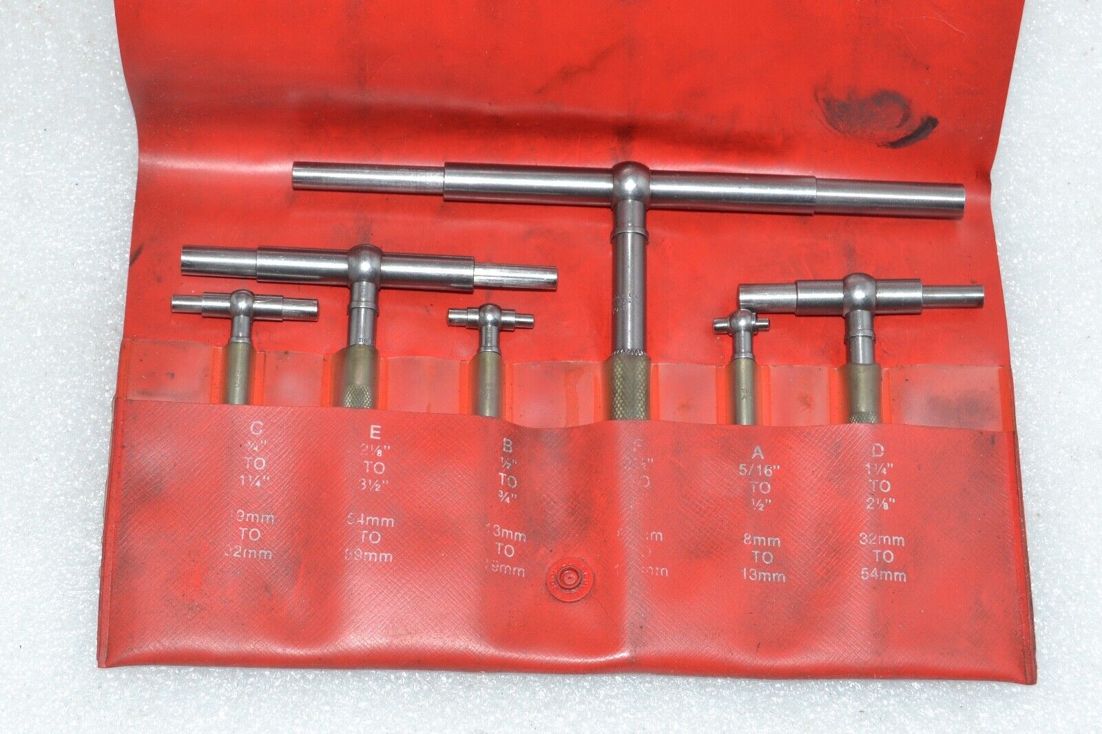STARRETT NO. S579H SIX PIECE SET OF TELESCOPING GAGES WITH Case