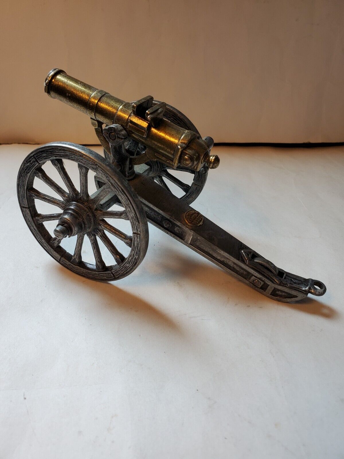 EUC Gatling USA 1883 Metal Gun Cannon Model 7” Denix
