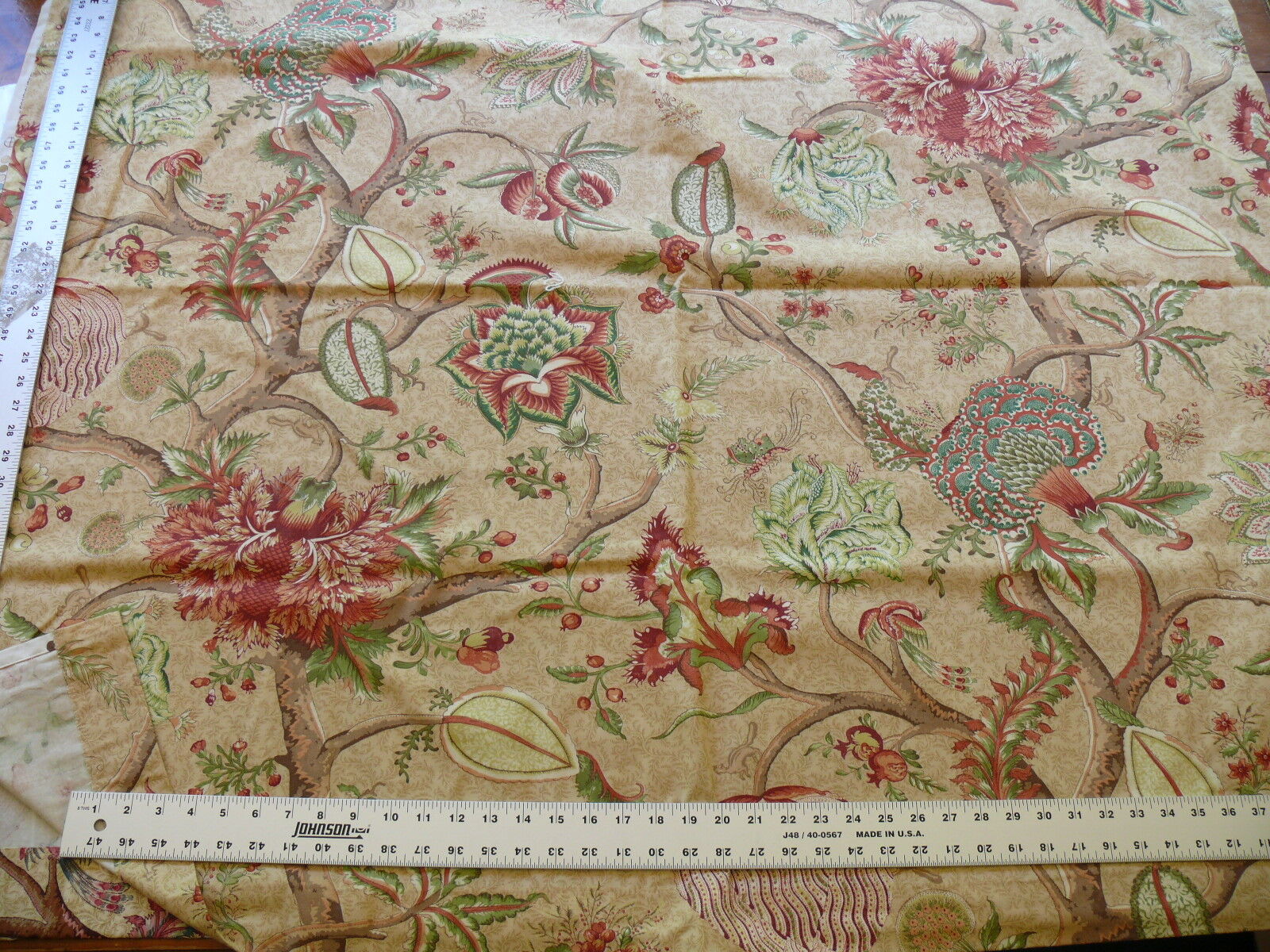  2.5Y SCALAMANDRE PONDICHERRY LARGE SQUARE HIGH END FABRIC MSRP$595 H20