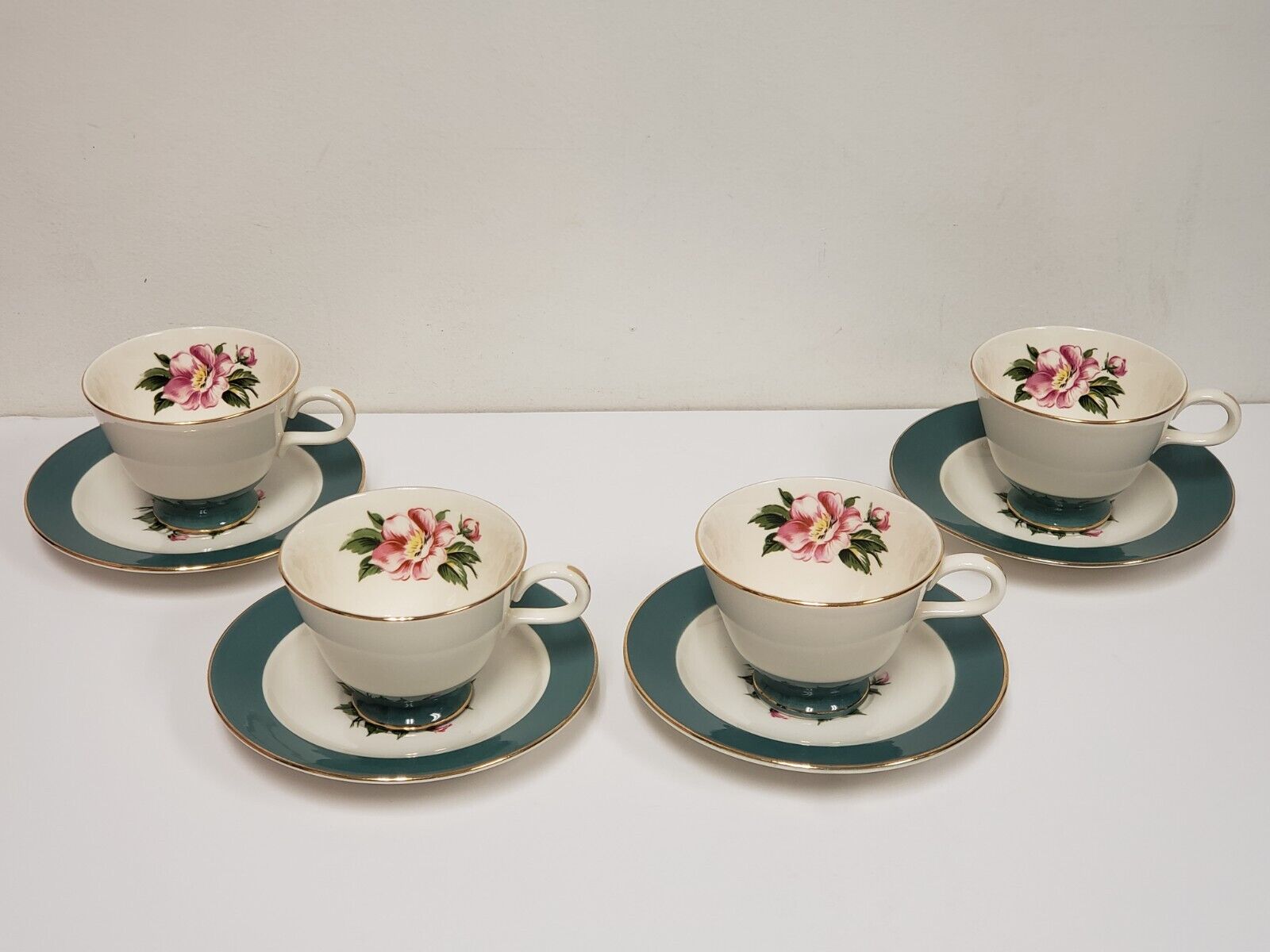 Vintage Homer Laughlin Empire Green 4 Footed Teacups & 4 Saucers Gently Used