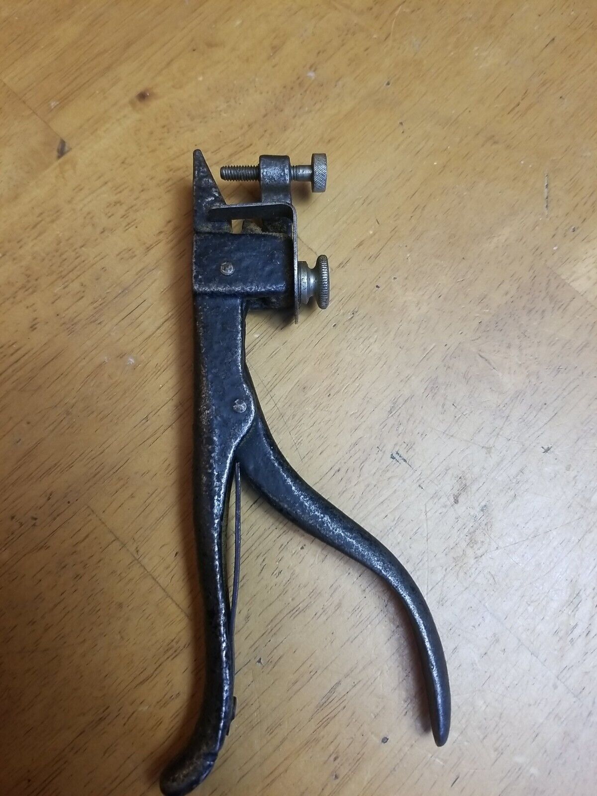 Antique Leach\'s Improved No. 0 S. & Company Saw Set Tool 