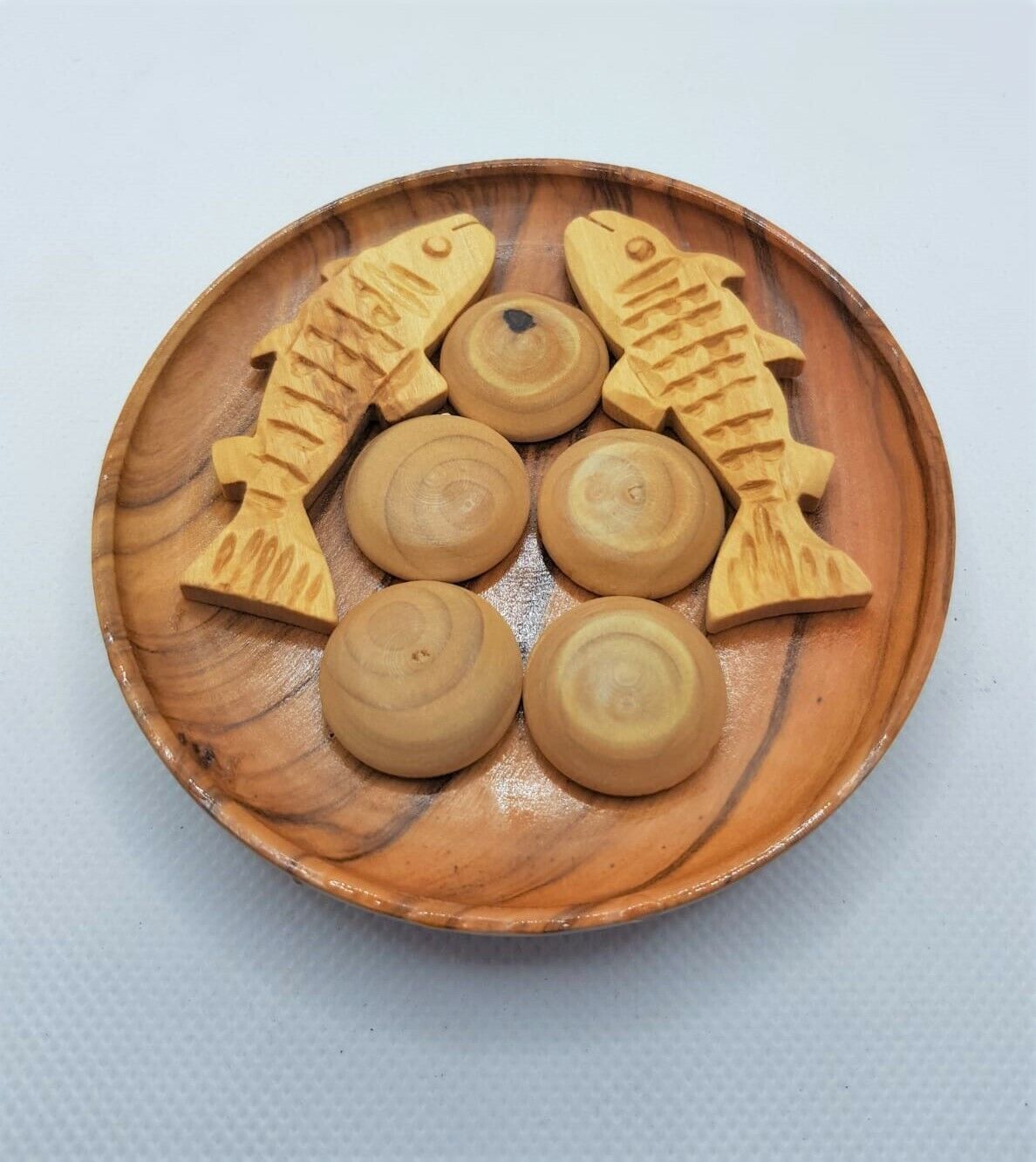 fish with 5 bread in plate made from authentic olive wood size 10cm wonderful 