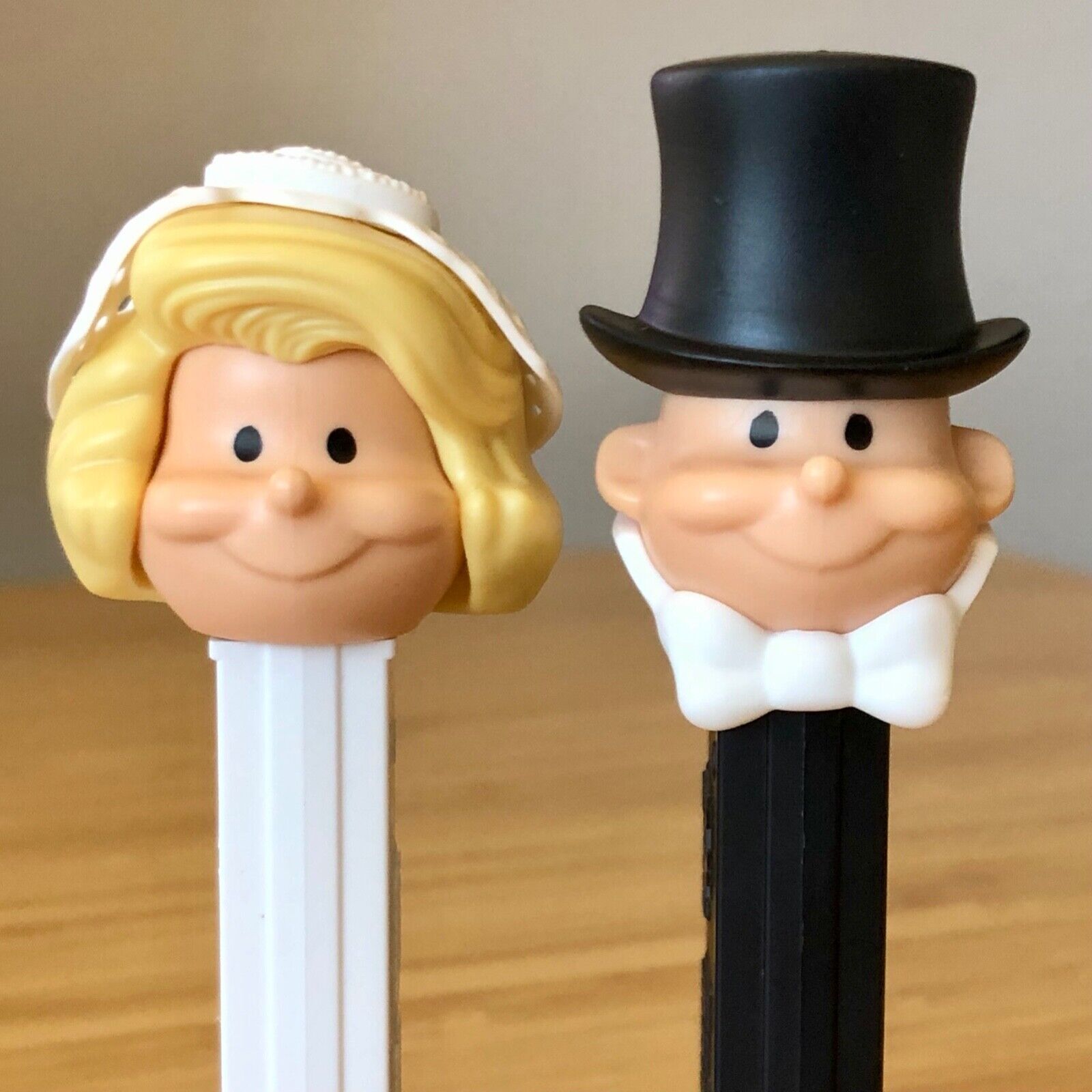 PEZ Blonde Bride and Groom - Wedding Favors / Gift / Candy Bar / Cake Topper