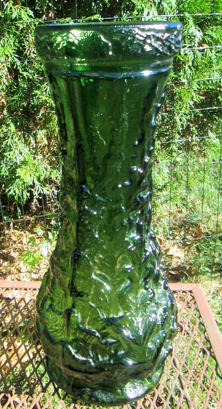 VTG Tall Green Embossed Foxtails Oak Leaf Rustic Textured Glass Vase  16\