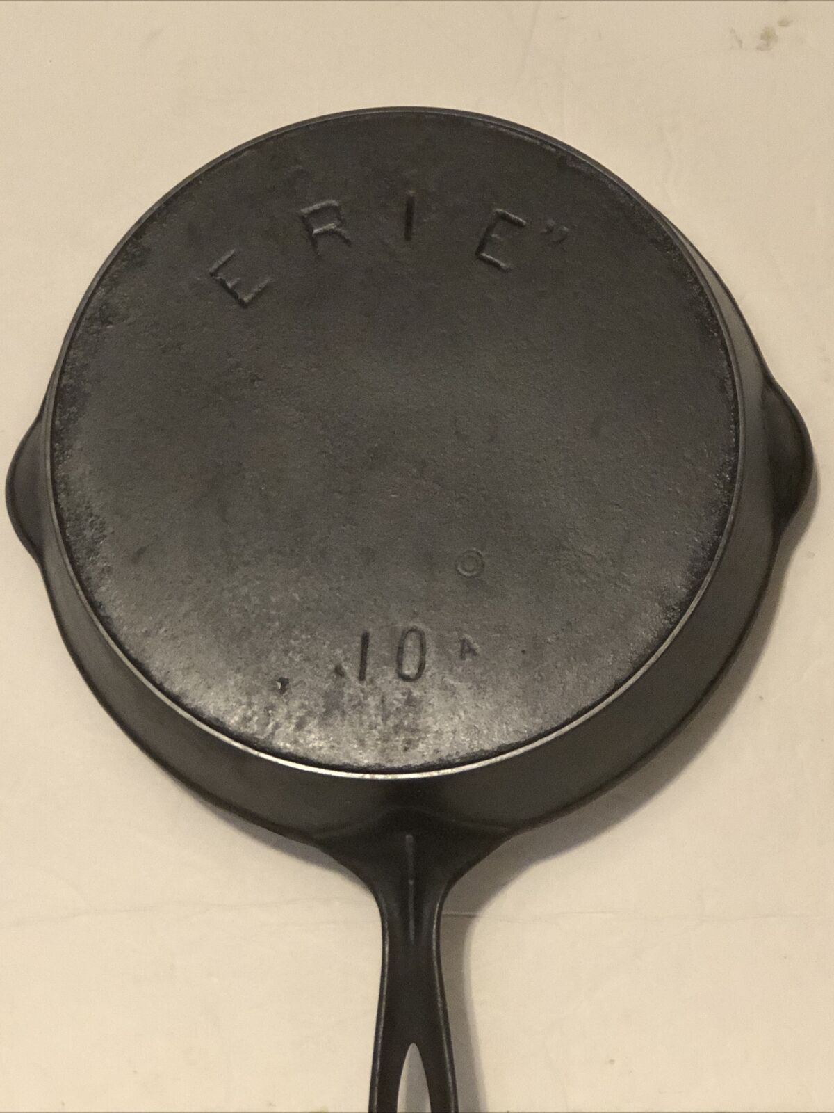 Pre-Griswold Erie #10A Second Series Cast Iron Skillet Bullseye Mark
