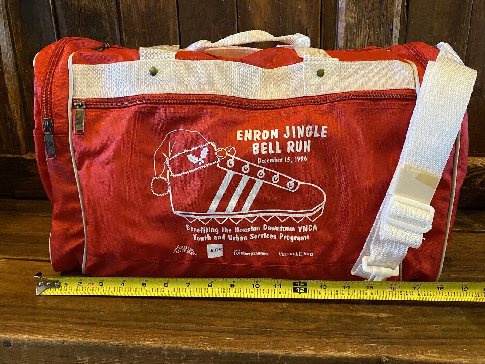 ENRON CORP HOUSTON TEXAS  YMCA Youth Urban Services Sports Bag 11 X 18 Red VHTF