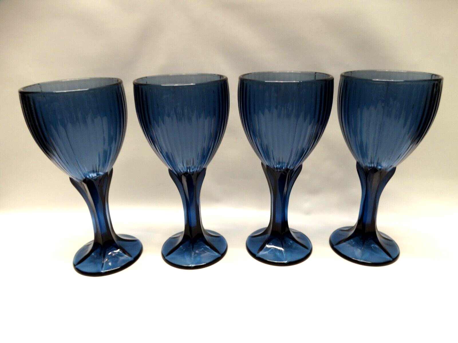 Set of 4 Vtg Fostoria Glass Monet Midnight Blue Water Wine Goblet 7-3/8\
