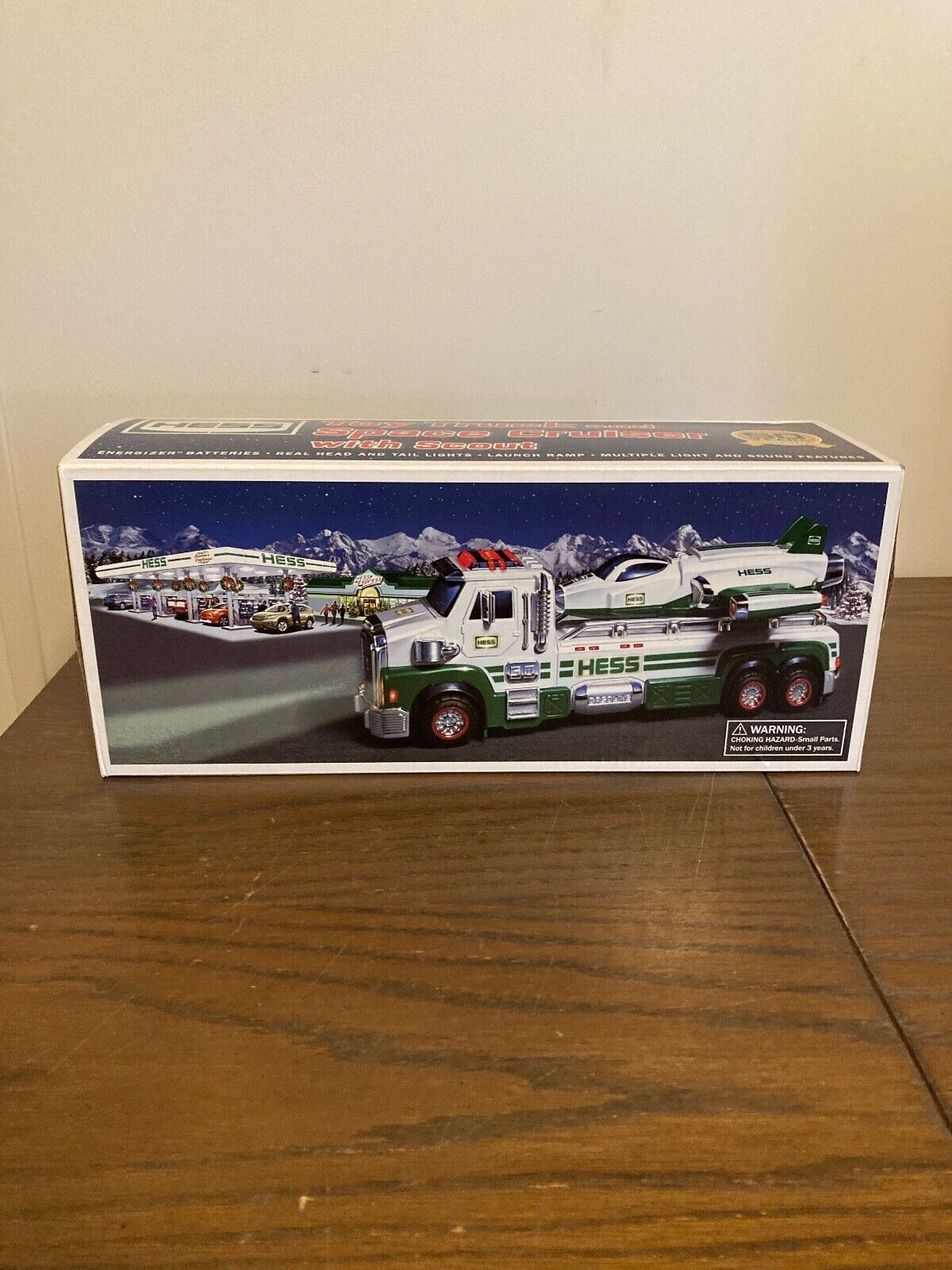 2014 HESS TOY TRUCK AND SPACE CRUISER WITH SCOUT NIB