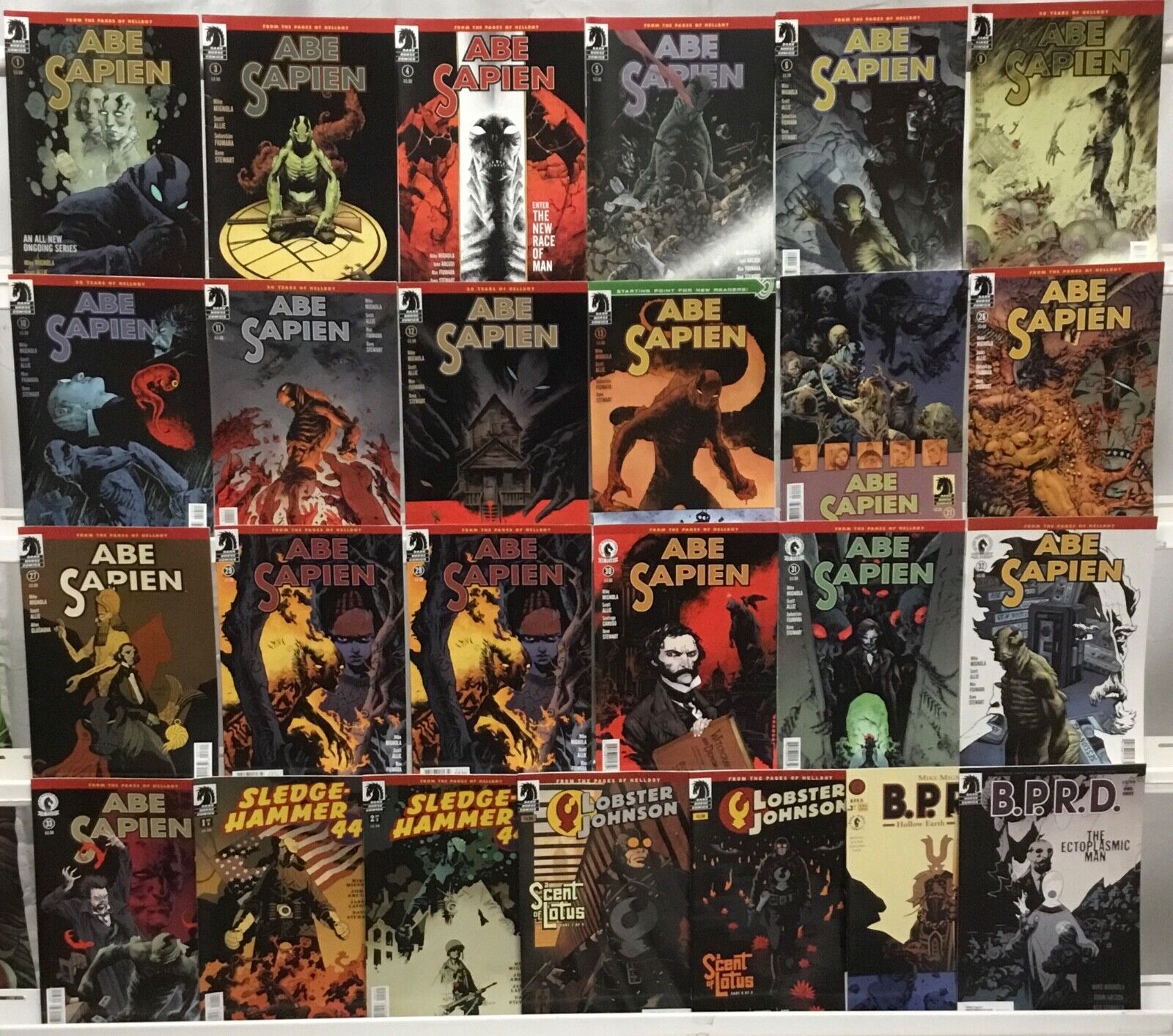 Dark Horse Comics Hellboy Comic Book Lot of 25 - Abe Sapien, B.P.R.D.