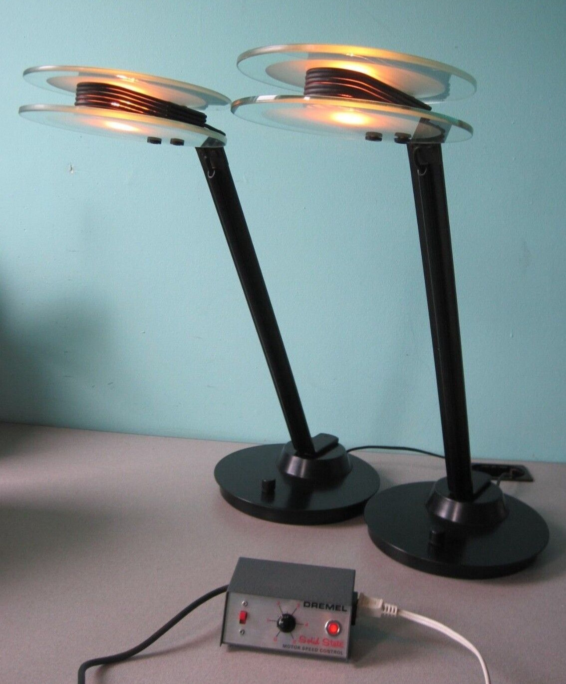1980s Vtg Metal Tempered Glass Post-Modern Italian Table Lamps ~ Relco set (2)